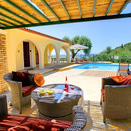 ヴィラ Nitsa Signature In Exquisite Northeastern Corfu Greece